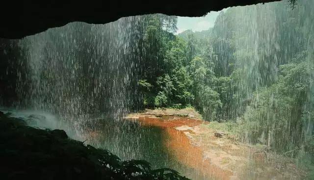 逃离弃城